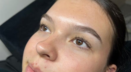 Close-up of lashes enhanced at Divine Lash Studio, Varsity Lakes, Queensland, AU enhancing natural beauty.