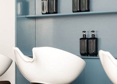 Contemporary wash stations at HAIR EDIT by Chloe in Melbourne, Victoria, AU. Modern and inviting salon setup.