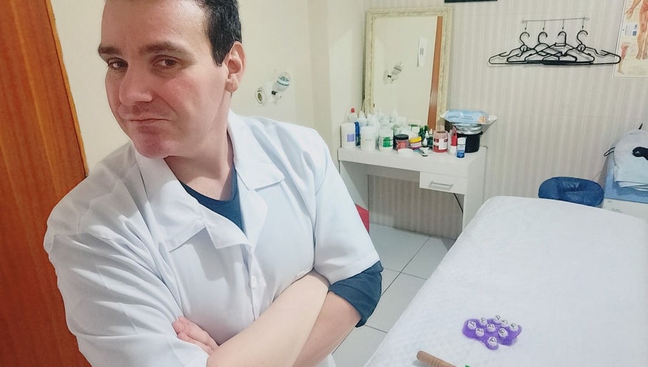 Sala de massagem em Massoterapeuta Fernando Piva - Massagista Masculino, São Paulo, São Paulo, BR.
