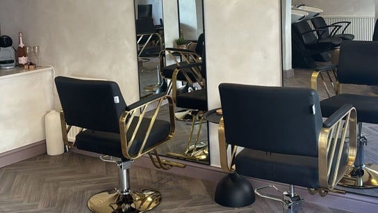 Hair By B at Amica Hair & Beauty