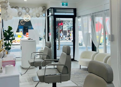 Chic interior of Browline & Lashes, Bondi Junction with stylish chairs and decor.