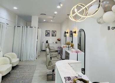 Elegant interior of Browline & Lashes in Bondi Junction, New South Wales, AU featuring stylish seating and decor.