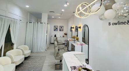 Elegant interior of Browline & Lashes in Bondi Junction, New South Wales, AU featuring stylish seating and decor.