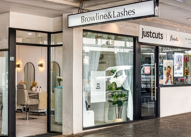 Exterior view of Browline & Lashes-Spring street, Bondi Junction, New South Wales, AU, showcasing its modern salon entrance.