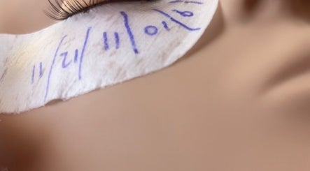 Eyelash application close-up at Courtney Rose Beauty Room, Gray, Northern Territory, AU showcasing precision work.