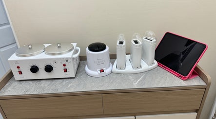 Beauty equipment setup at Aesthetics by Briella in Montego Bay, St. James Parish, JM.