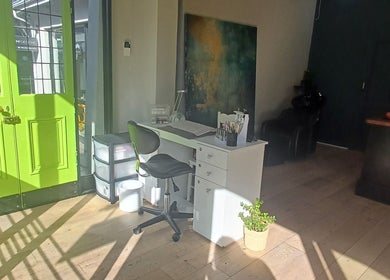 Sunlit workspace at Nails by Shannon in Gqeberha, Eastern Cape, ZA. Bright and inviting atmosphere.