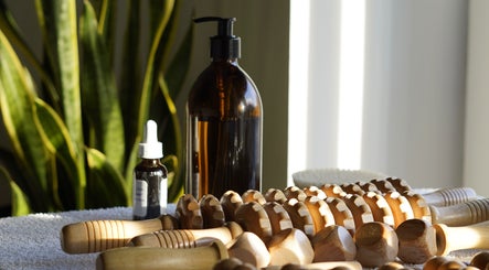 Spa tools and oils at Maison Iaso in London, GB reflect natural wellness ambiance.