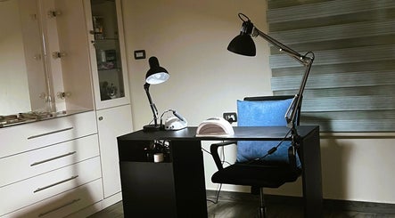 Serene nail desk setup at Nail.haven9, Amman, Amman Governorate, JO featuring modern design and ambient lighting.