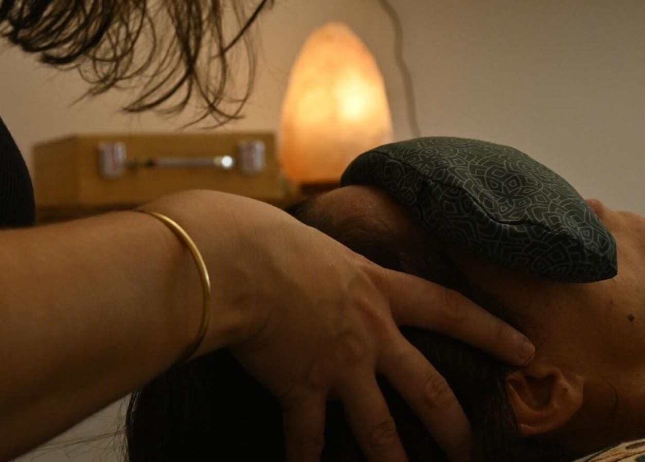 Massage détente à L'atelier Prasama, Saint-paul-les-fonts, Occitanie, FR. Expérience bien-être unique.