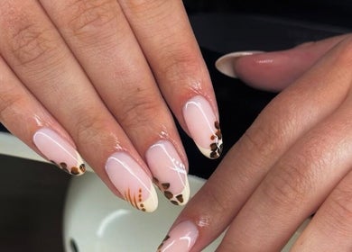 French manicure with floral art at BYGLT, Morriston, Wales, GB.