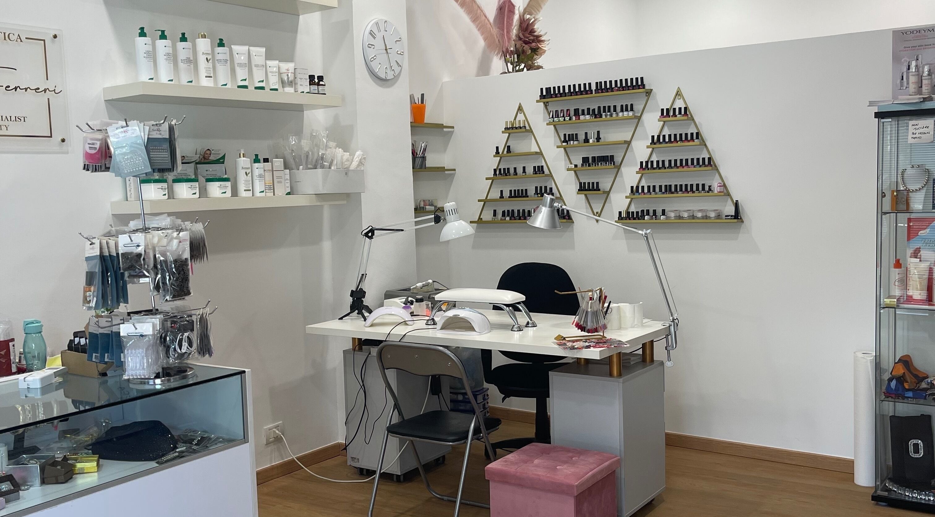 Accogliente sala per trattamenti di Mondo Cosmesi di Chiara Ferreri a Mussomeli, Sicilia, IT.