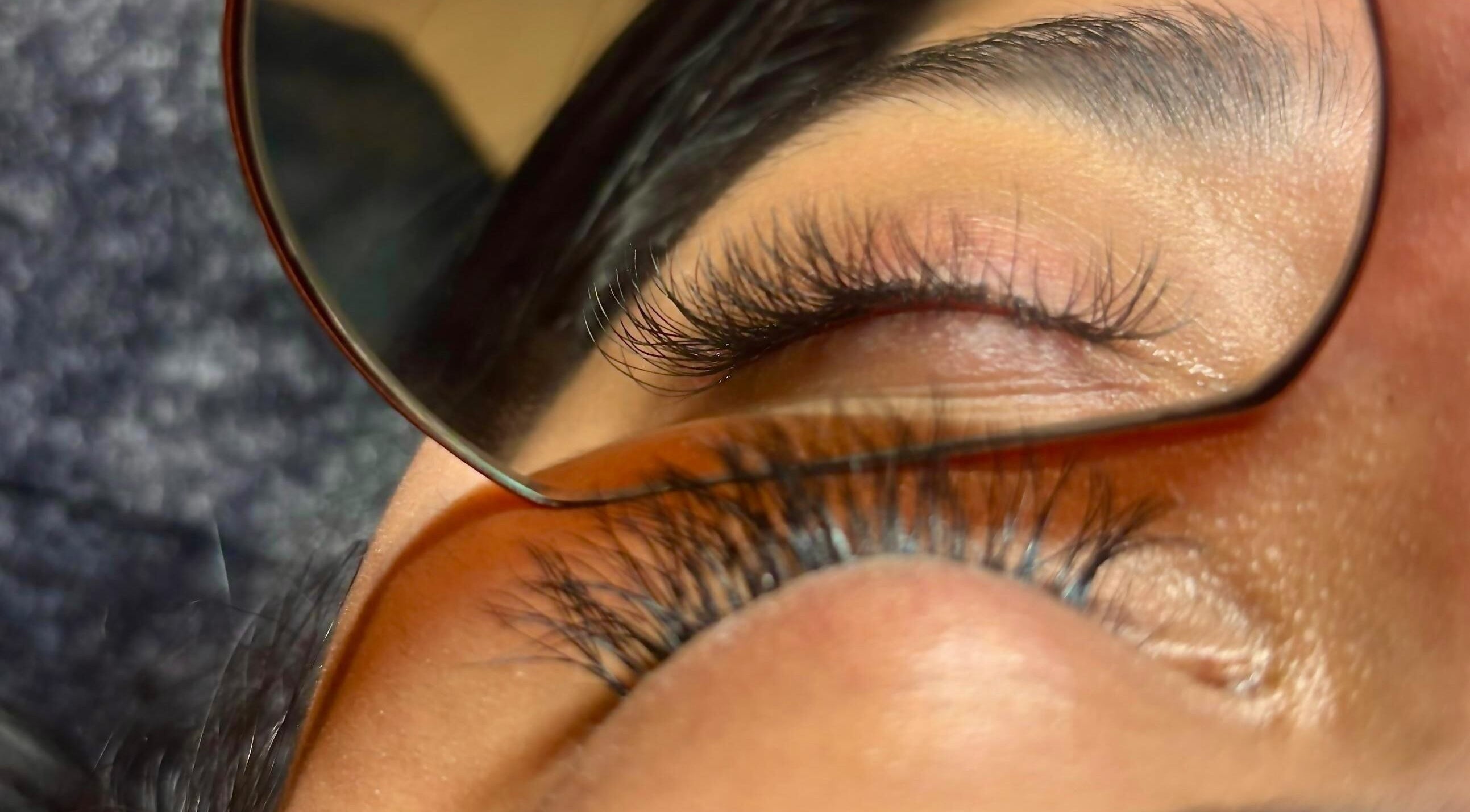 Close-up of expertly applied lashes at Aura Lash Studio, Midrand, Gauteng, ZA, showcasing precision and beauty.