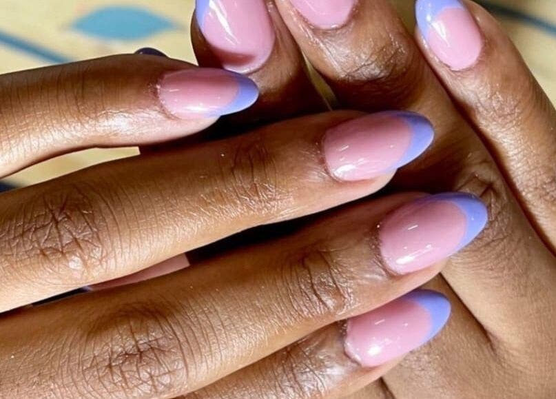 Stylish pastel pink and blue manicure at Emmy's Nails, Cape Town, Western Cape, ZA.