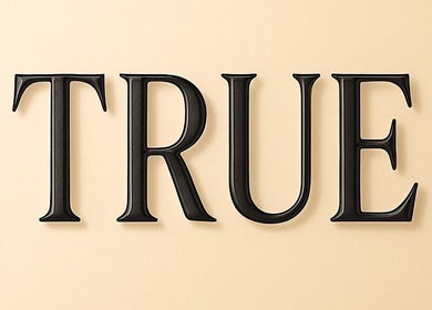 Logo élégant de True Hair Studio, Blois, Centre-val De Loire, FR, sur fond beige.