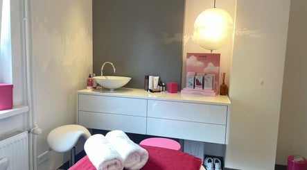 Behandlungsraum bei Beauty Code - Kobido und Transbukkale Gesichtsmassage in Zürich, Zürich, CH.