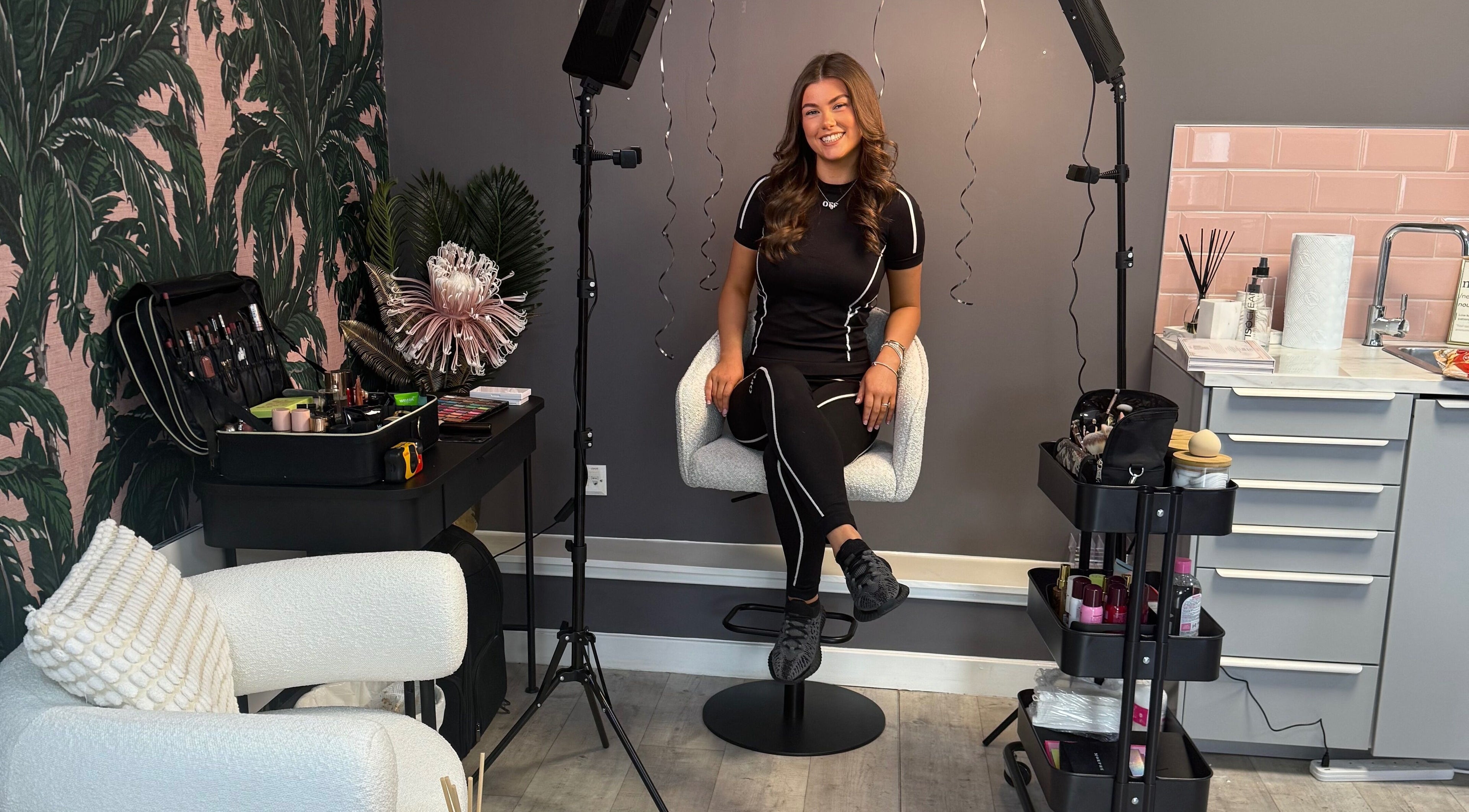 Cozy beauty chair and makeup setup at Glamourlois, Paisley, Scotland, GB, enhancing client experience.