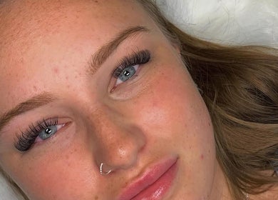 Close-up of woman with lash extensions at Get Lash’D, Wakefield, England, GB, showcasing beauty results.