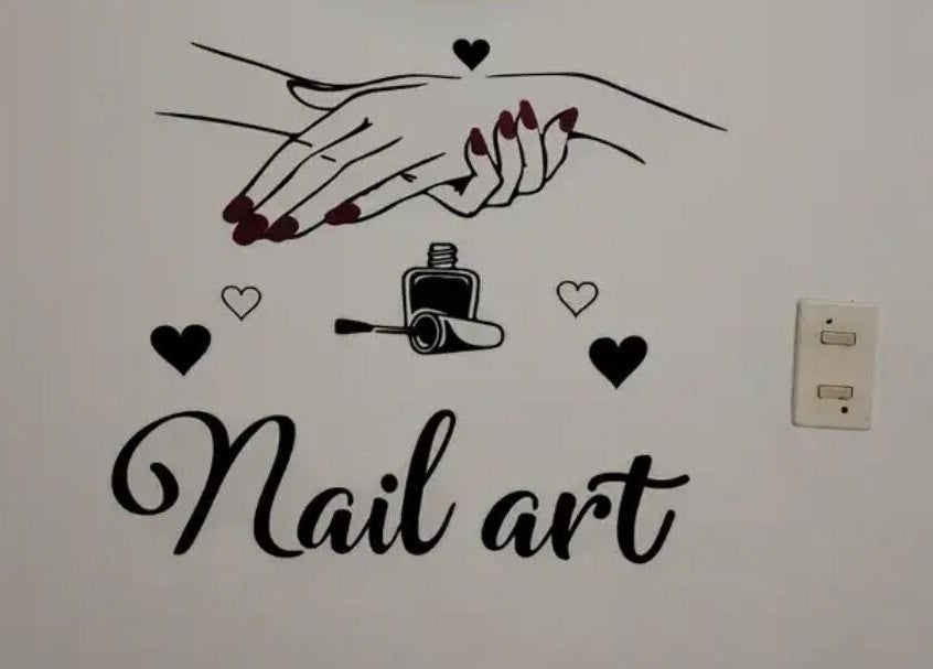 Elegant nail art mural at Nonny Tips & Toes Nail Bar, Queensburgh, Kwazulu-natal, ZA.