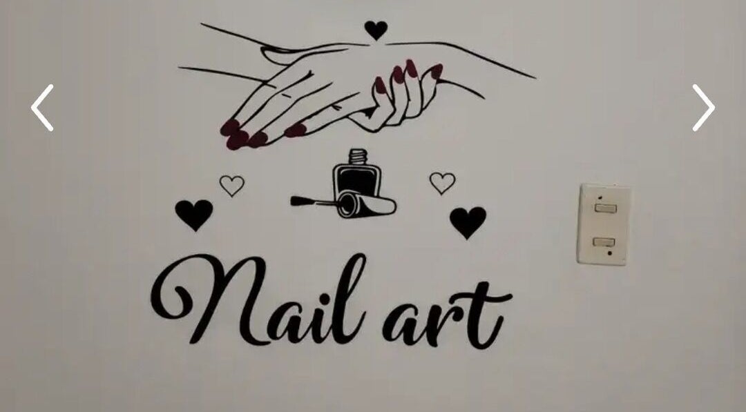 Elegant nail art mural at Nonny Tips & Toes Nail Bar, Queensburgh, Kwazulu-natal, ZA.
