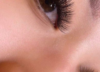 Close-up of eyelash extensions at Tiffany Beauty Spot, Melbourne, Victoria, AU showcasing elegant styling.