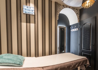 Salle de soins chez MLD STUDIO BEAUTÉ, Nice, Provence-alpes-côte D'azur, FR, détente et élégance.