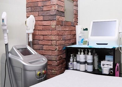 Advanced skincare equipment at That Organic Salon, Sydney, New South Wales, AU. Innovative beauty treatments available.