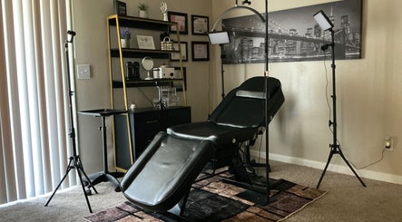 Sala de tratamiento moderna en Perfect Cejas Nashville, ubicada en Nashville, Tennessee, US.