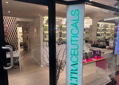 Petra Pearse Brows entrance showcasing interior in Cremorne, New South Wales, AU.