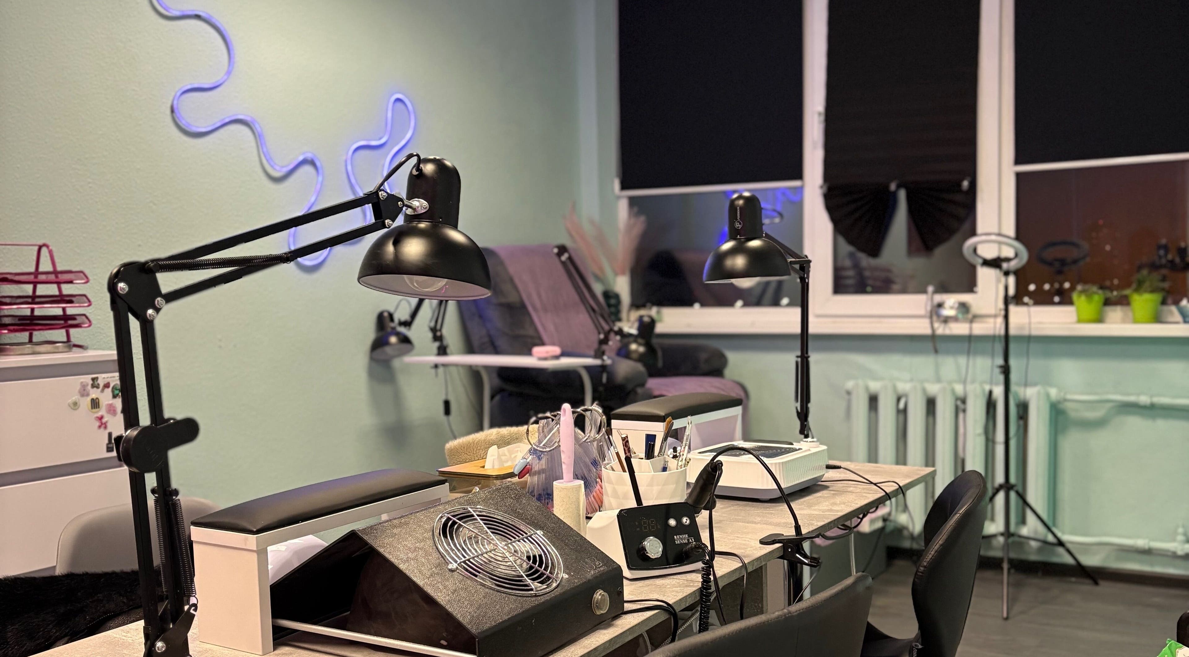 Затишна зона догляду за нігтями в SoNails Studio, Київ, Місто Київ, UA.