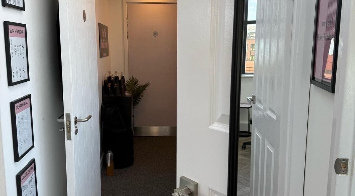 Stylish entrance at Browed by Min in Milton Keynes, England, GB. Modern decor and welcoming ambience.