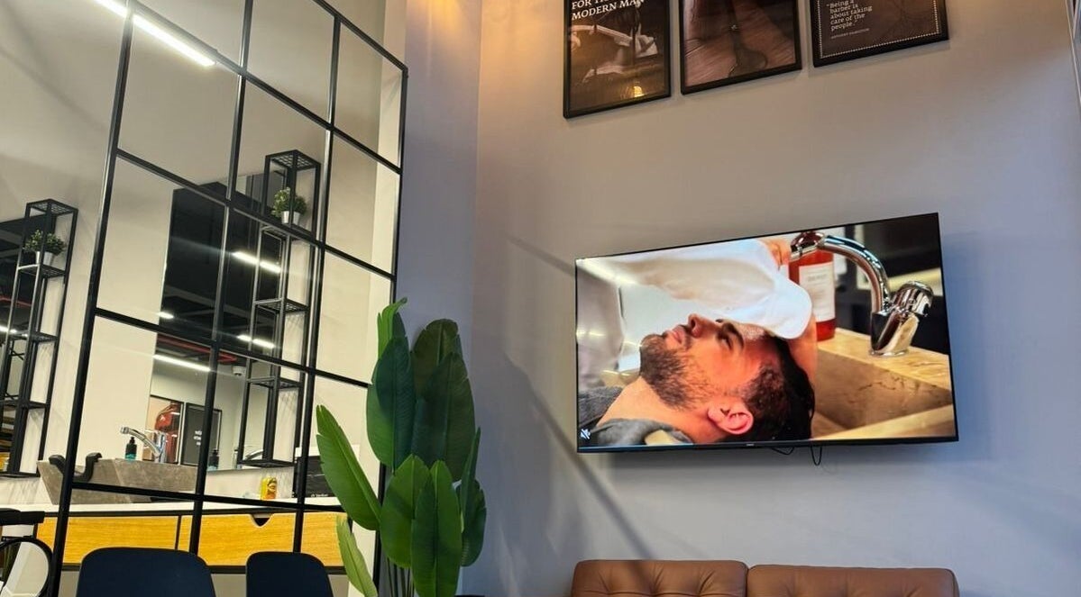 Upscale setting at Yousef Afandi - Hittin Branch, Riyadh, showcasing modern grooming ambiance.