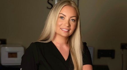 A beauty expert at Signature Skin, Little Massingham offers personalized care in England, GB.