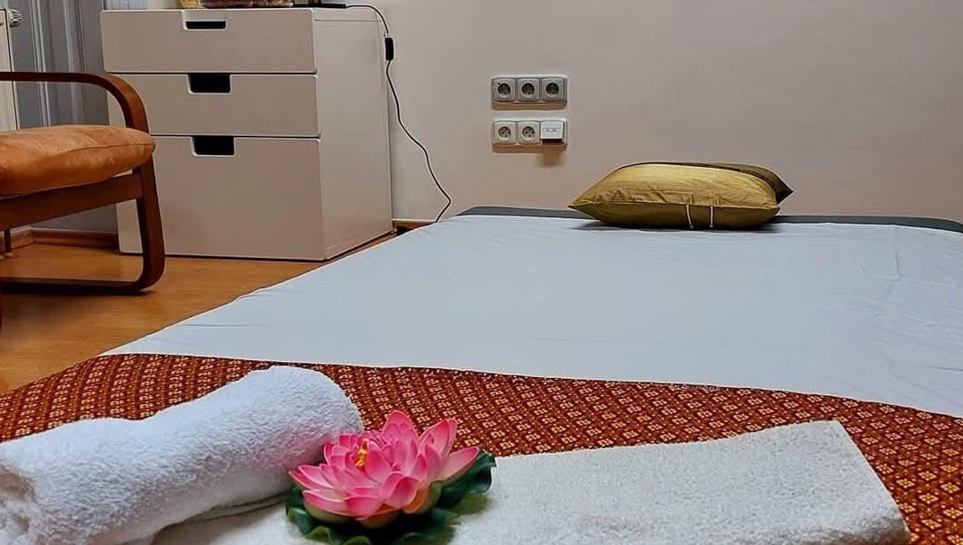 Relaxing massage setup with lotus at Lanta Thai Massage, Hlavní Město Praha, CZ.