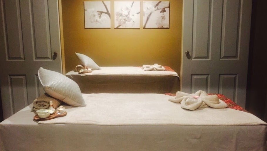 Serene massage room at Thai Metha, North Adelaide, South Australia, AU showcasing tranquil atmosphere.