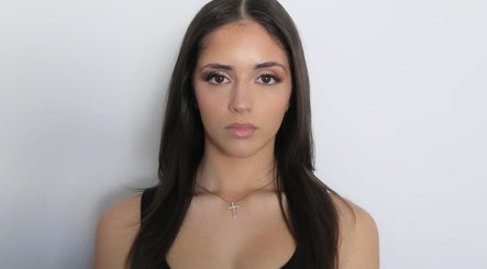 Model with elegant makeup at Veloura Artistry, Flinders, New South Wales, AU showcasing beauty services.