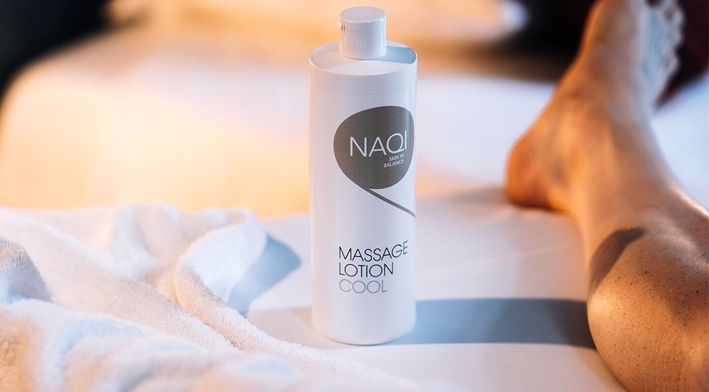 Koele massagelotion bij Sportverzorger Wouter in Zwevegem, Vlaanderen, BE voor ultieme ontspanning.