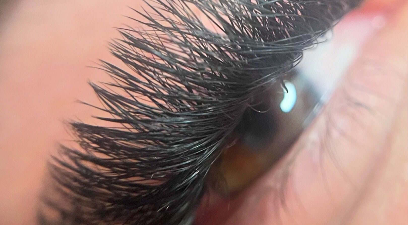 Close-up of lush eyelashes at Harriet’Bow Beauty, Netherfield, England, GB