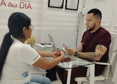 Consulta en L.N. Orlando Luna (Pitillal Centro), Puerto Vallarta, Jalisco, MX con profesional de bienestar.