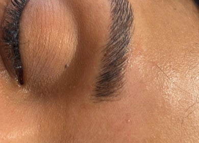 Close-up of beautifully groomed eyebrow at Browsbybre in Upland, California, US.