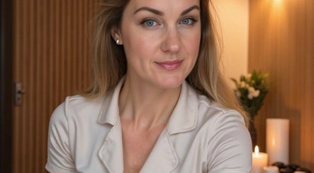 Professional therapist at Velvet Line, London, England, GB providing tranquil wellness services.