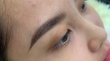 คิ้วสวยที่ Allure Eyebrow, กรุงเทพมหานคร, TH ออกแบบอย่างพิถีพิถัน