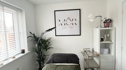 Cozy treatment room at MÔR Beauty in Rhoose, Wales, GB with stylish decor and beauty essentials.