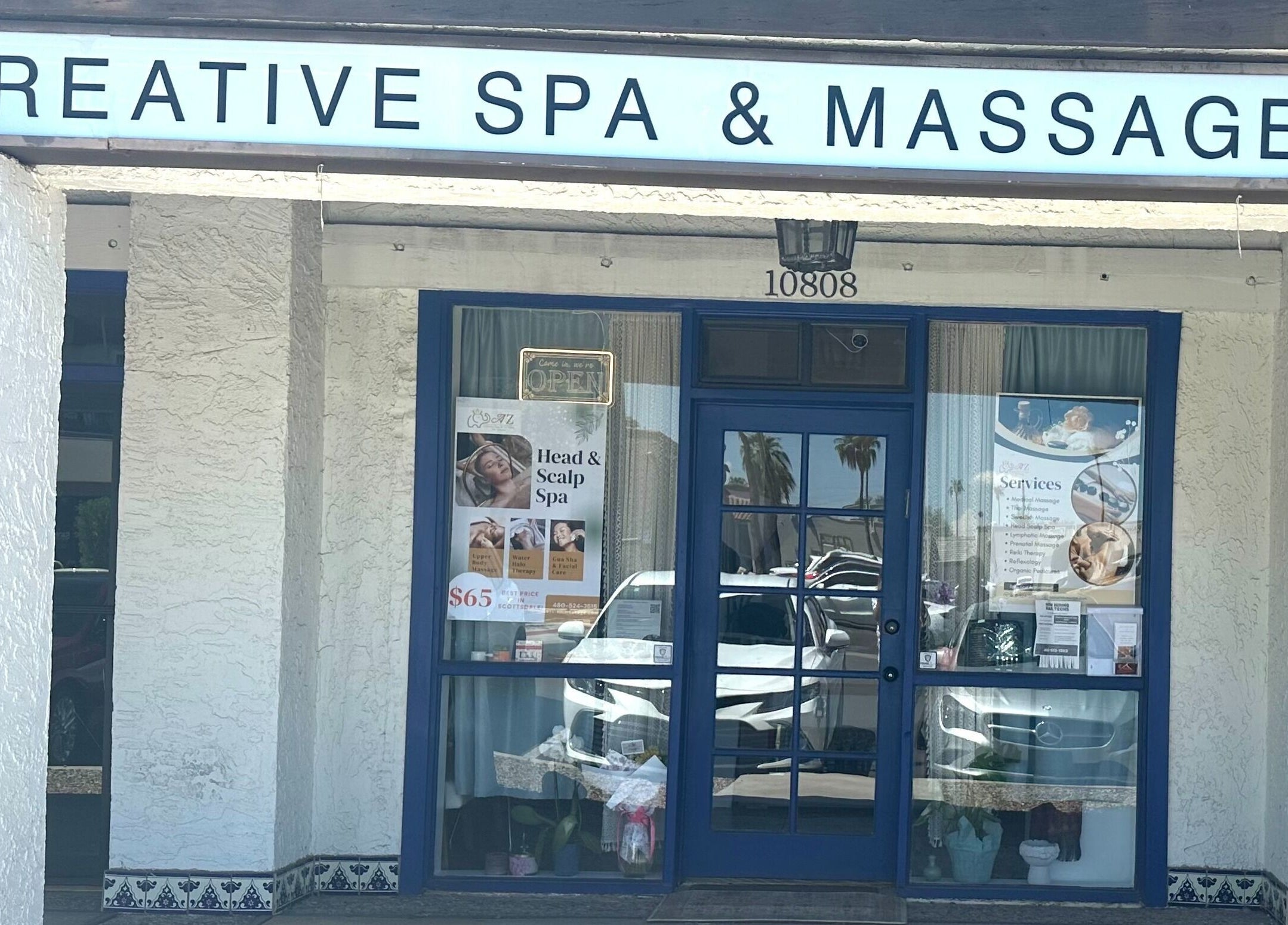 Front view of Creative Spa & Az Siam Thai Massage in Scottsdale, Arizona, US, showcasing spa entrance.
