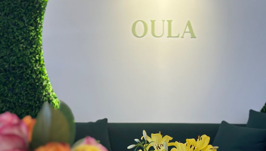 Elegant floral decor at Oula Head Spa, Brisbane, Queensland, AU.