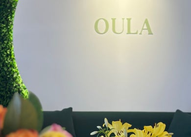 Elegant floral decor at Oula Head Spa, Brisbane, Queensland, AU.