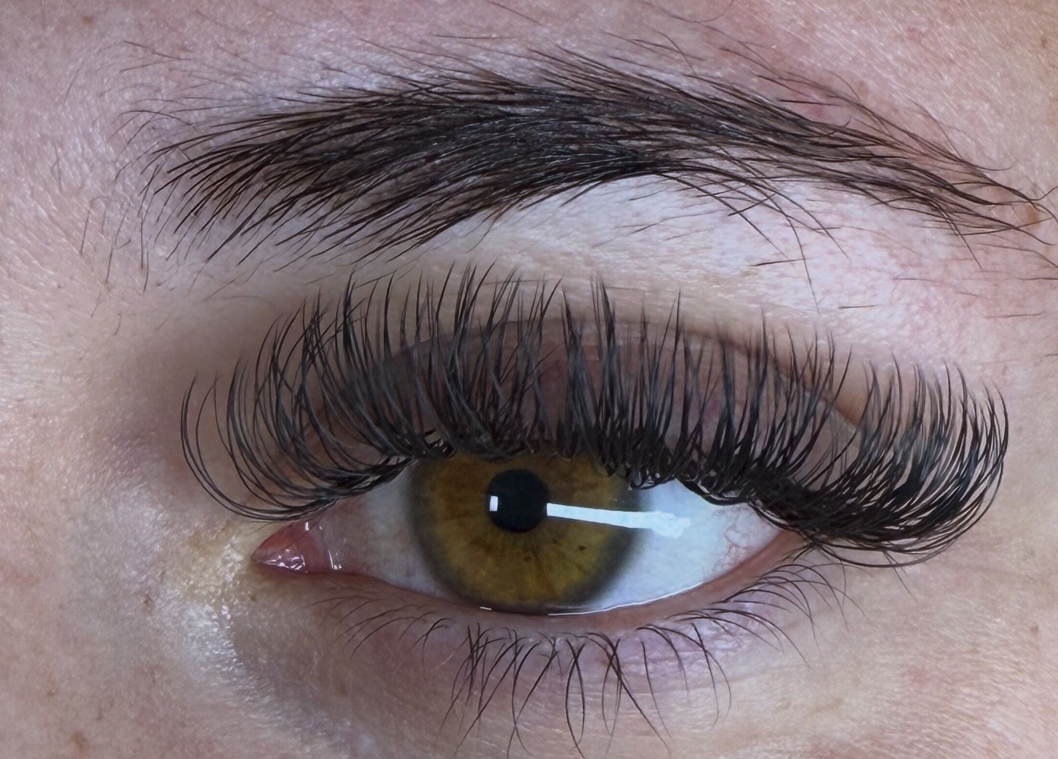 Extensions de cils à Run Nails D, Mussidan, Nouvelle-Aquitaine, FR, offrant un regard sublime.