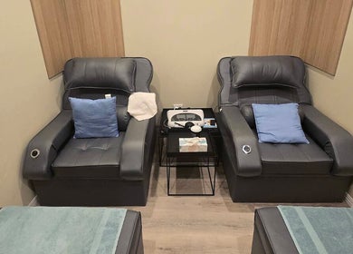 Comfortable massage chairs at Massage Legendary, Taigum, Queensland, AU await your relaxation session.