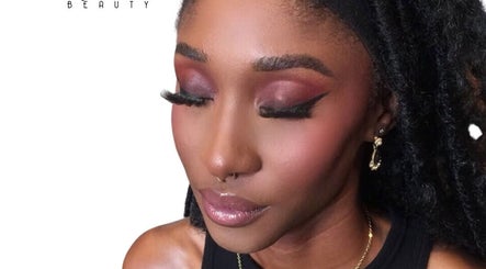 Elegant makeup at Ariche Beauty in Roseau, Saint Paul Parish, DM, highlighting vibrant lashes and smooth complexion.