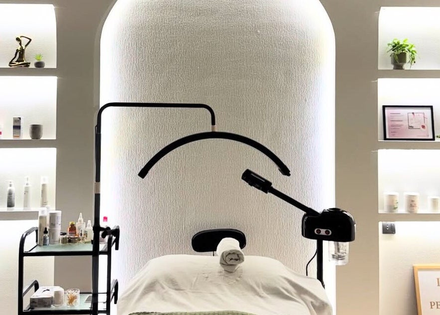 Treatment room at Victoria aesthetic clinic, Rishon Lezion, Center District, IL, featuring soothing lighting and decor.